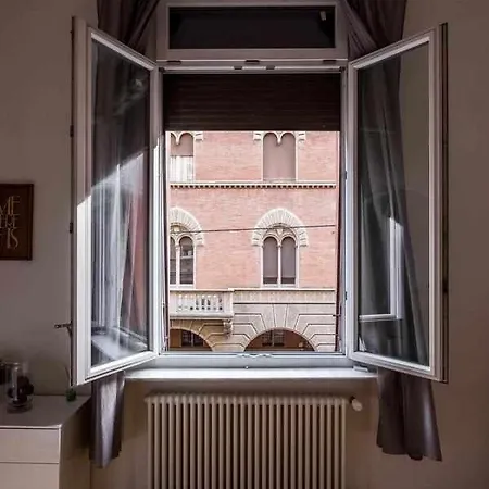 Cavalieri's Grand Maison d'hôtes Bologne